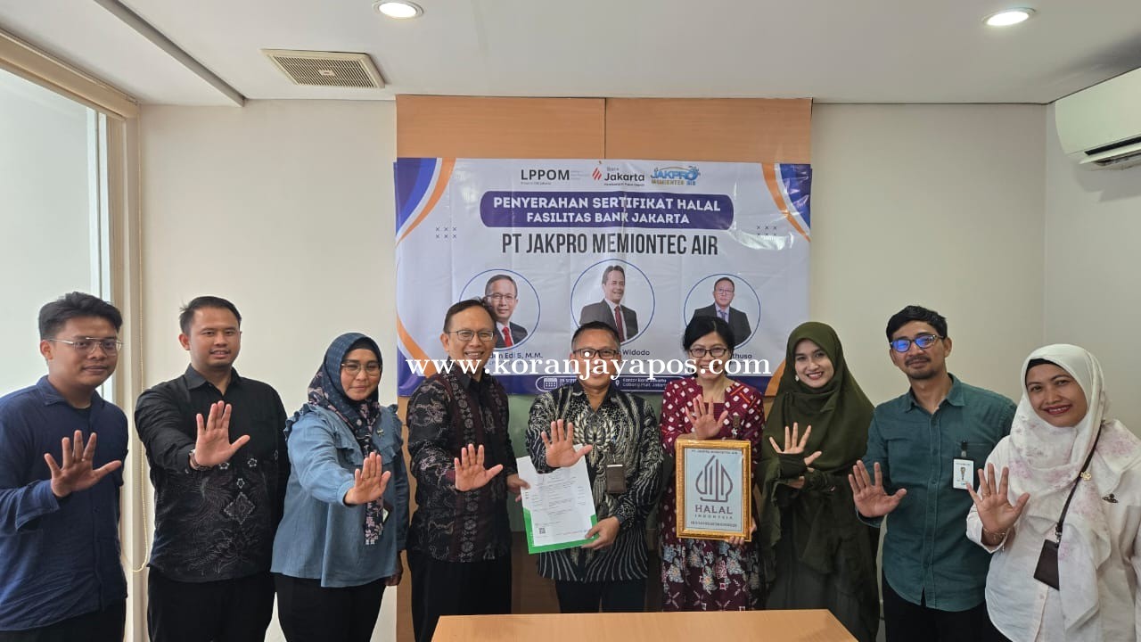 Olahan Air distribusi PT Jakpro Memiontec Air ke jaringan PAM Jaya di Jakarta Kini Resmi Bersertifikat Halal.